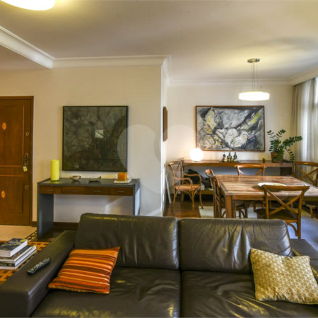 Apartamento à venda com 3 quartos, sendo 1 suíte, em Jardim Paulista, São Paulo, SP