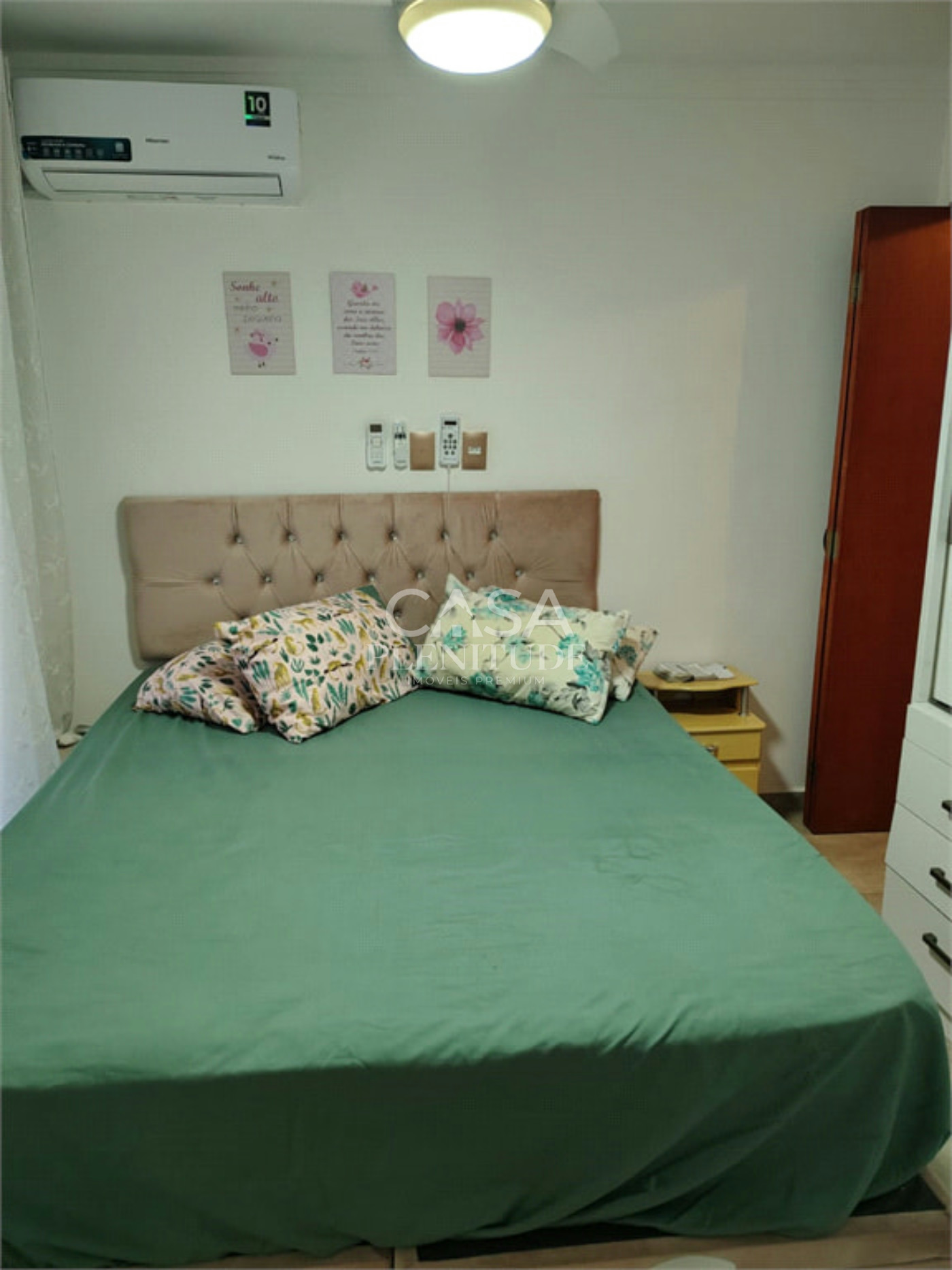 Casa de Vila à venda com 2 suítes em Chácaras do Rosário, Franco da Rocha, SP