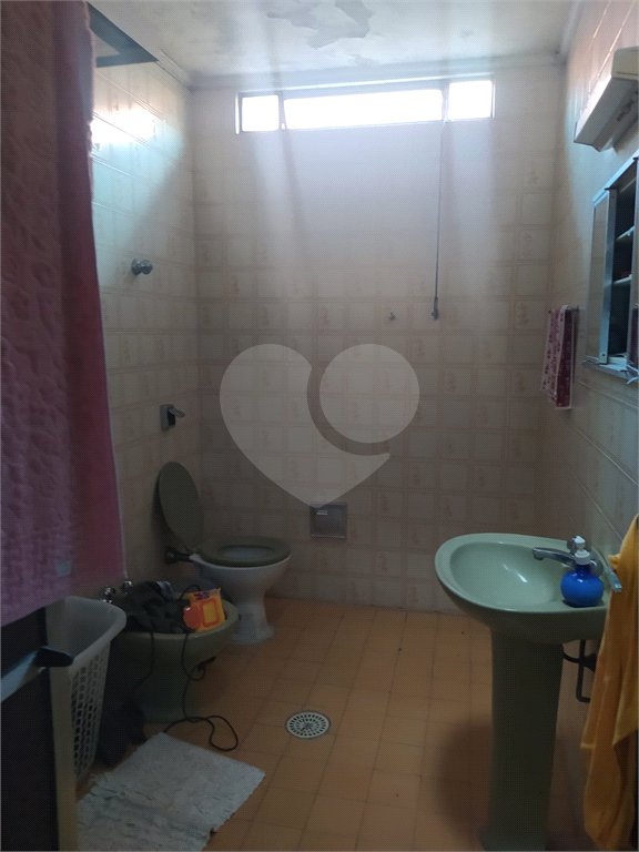 Sobrado à venda com 3 quartos, sendo 1 suíte, em Tremembé, São Paulo, SP