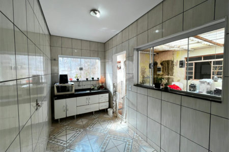 Casa à venda com 4 quartos em Vila Rocha, Itapetininga, SP