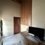 Casa à venda com 3 quartos, sendo 1 suíte, no condomínio Residencial Jardim das Flores 1510, Cotia - SP