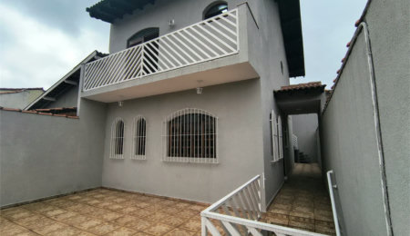 Sobrado à venda com 3 quartos, sendo 1 suíte,  em Jardim D'abril, Osasco, SP