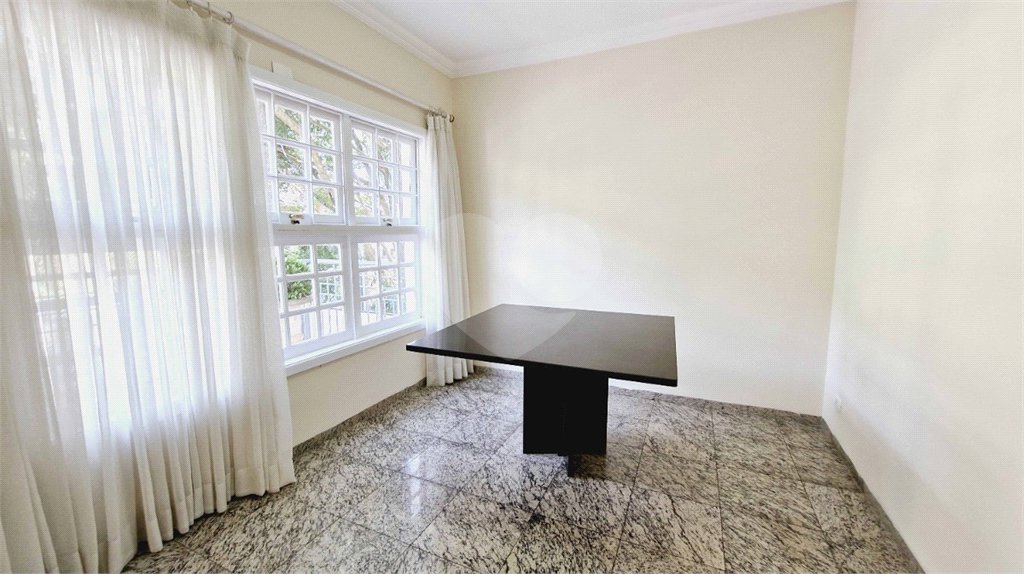 Casa à venda com 4 suítes no condomínio Jardim Vitória Régia, São Paulo - SP