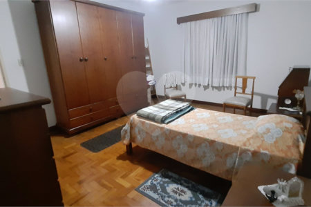 Sobrado à venda com 3 quartos, sendo 1 suíte,  no Centro, São Bernardo do Campo, SP