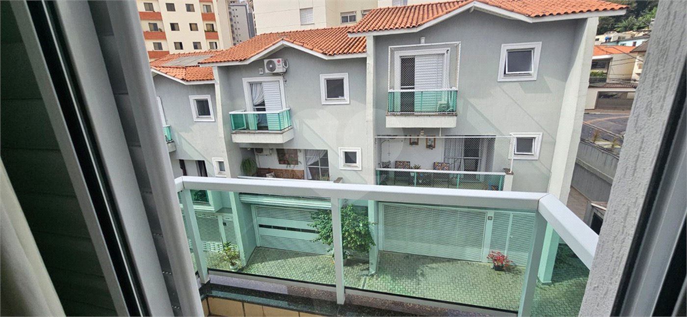 Casa à venda com 3 quartos, sendo 1 suíte, no condomínio Res Santa Inês, São Paulo - SP