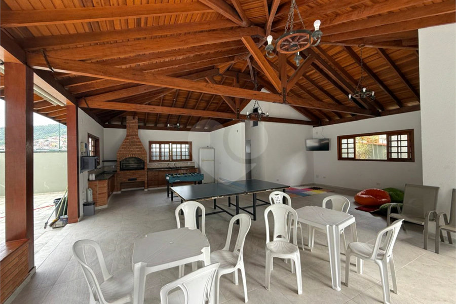 Casa à venda ou para alugar com 3 quartos, sendo 1 suíte, no condomínio Da Serra, São Paulo - SP