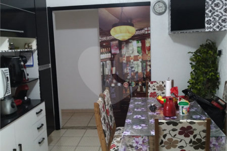 Apartamento à venda com 3 quartos, sendo 1 suíte,  no Centro, Mogi das Cruzes, SP