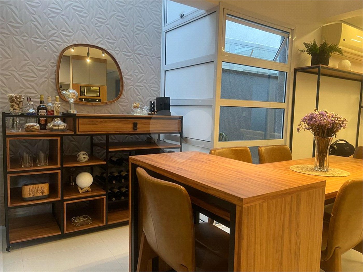 Casa à venda com 4 quartos, sendo 3 suítes,  no condomínio Residencial Toscana, Mogi das Cruzes - SP