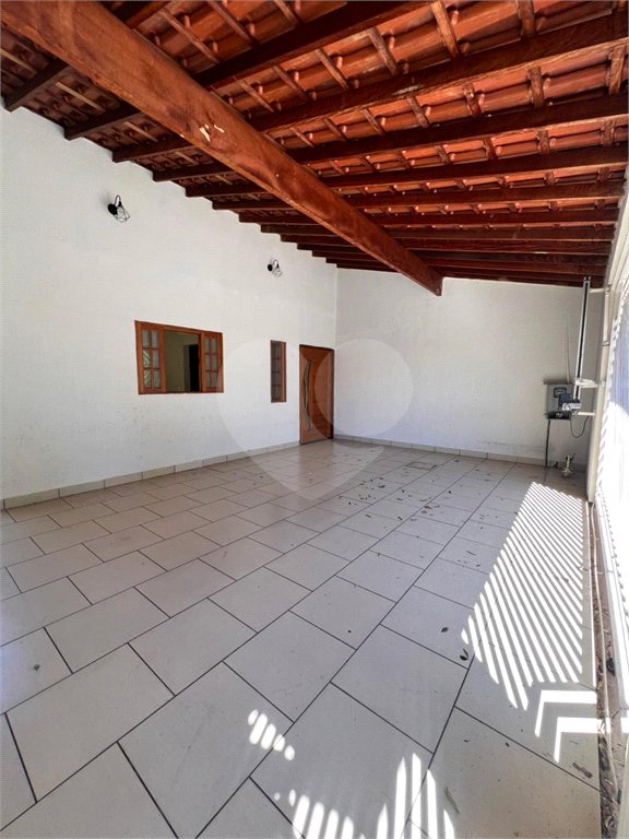 Casa à venda com 3 quartos, sendo 1 suíte, em Jardim dos Colibris, Indaiatuba, SP