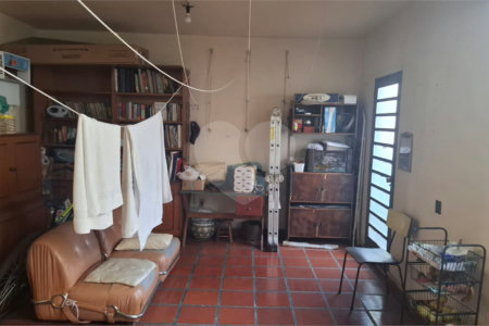 Casa Térrea à venda com 3 quartos em Vila Pompéia, São Paulo, SP
