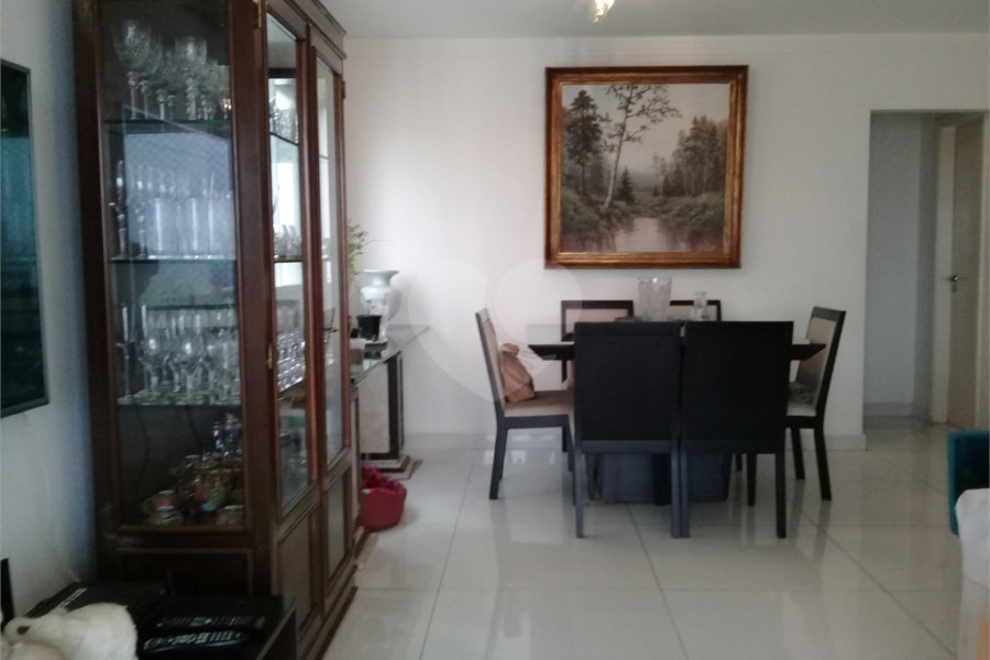 Apartamento à venda com 3 quartos, sendo 1 suíte, em Santana, São Paulo, SP