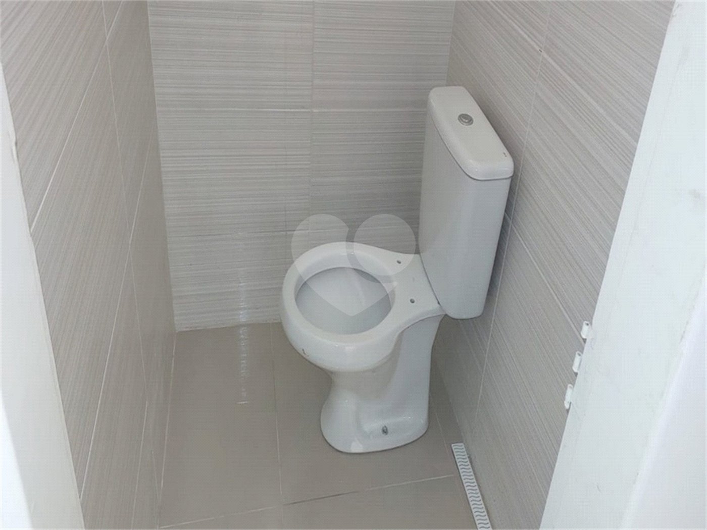 Sobrado à venda com 3 quartos, sendo 2 suítes, em Vila Paulicéia, São Paulo, SP