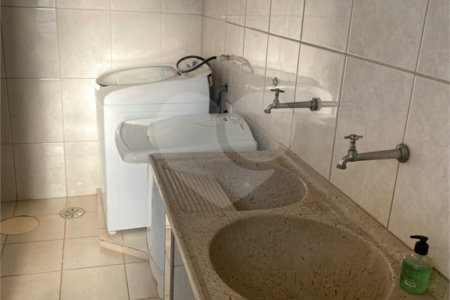 Casa Térrea à venda com 3 quartos, sendo 1 suíte, em Jardim Maria Luiza, Araraquara, SP