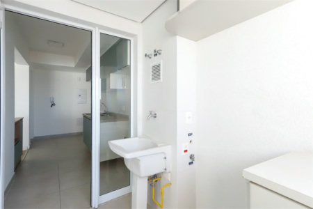 Apartamento à venda com 3 suítes em Vila Anastácio, São Paulo, SP