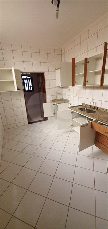 Casa Residencial Jardim São Carlos á venda.