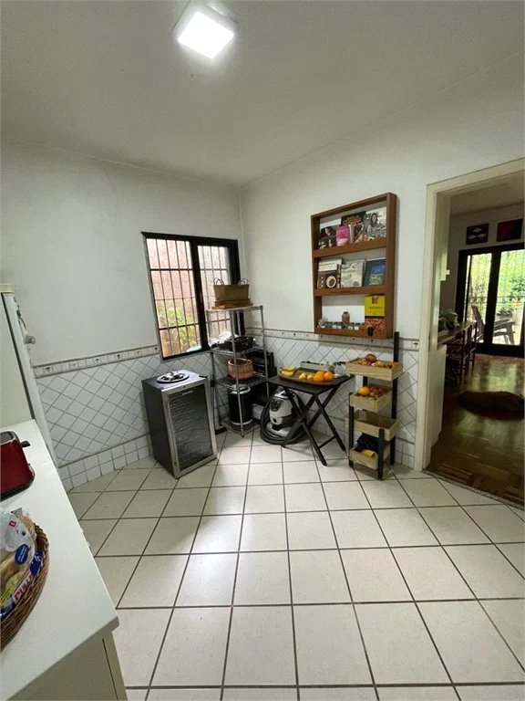 Casa à venda com 4 quartos, sendo 1 suíte,  em Vila Morumbi, São Paulo, SP