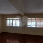 Sobrado à venda com 4 quartos, sendo 1 suíte,  em Vila Guarani (z Sul), São Paulo, SP
