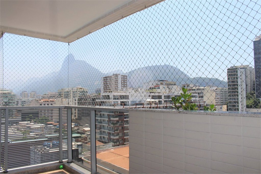 Apartamento à venda com 3 quartos, sendo 1 suíte,  em Botafogo, Rio de Janeiro, RJ