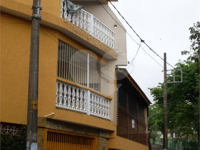 Sobrado à venda com 2 quartos em Itaim Paulista, São Paulo, SP