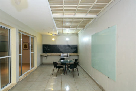 Casa à venda com 4 suítes no condomínio Bellagio, São Paulo - SP
