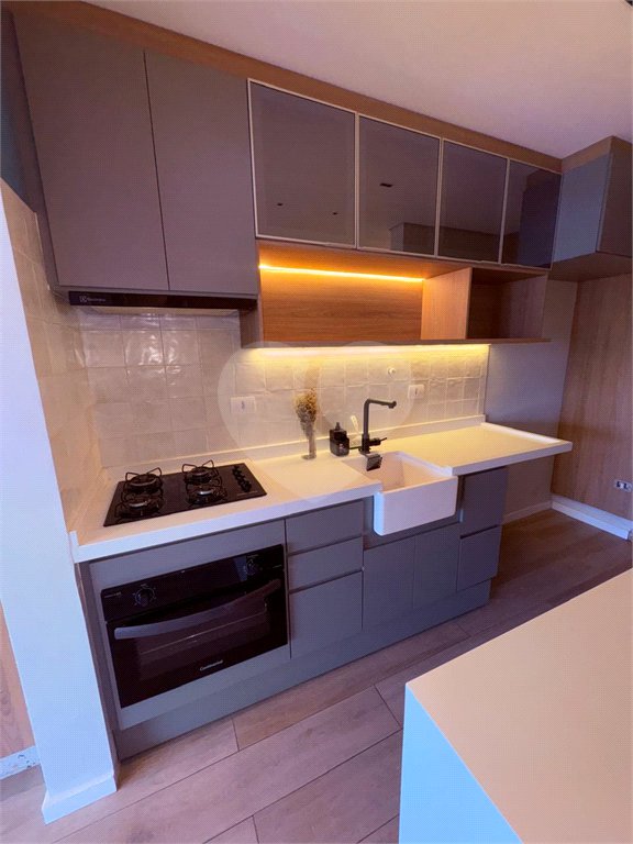 Apartamento à venda com 3 quartos, sendo 1 suíte,  em Jardim Oswaldo Cruz, São José dos Campos, SP