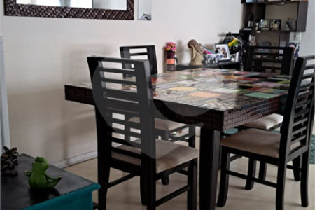 Apartamento à venda com 3 quartos, sendo 1 suíte,  em Vila Olímpia, São Paulo, SP