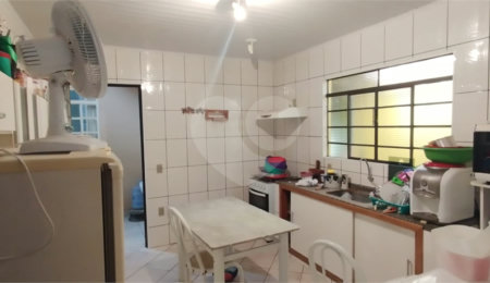 Casa à venda com 4 quartos em Jardim São Marcos, Valinhos, SP