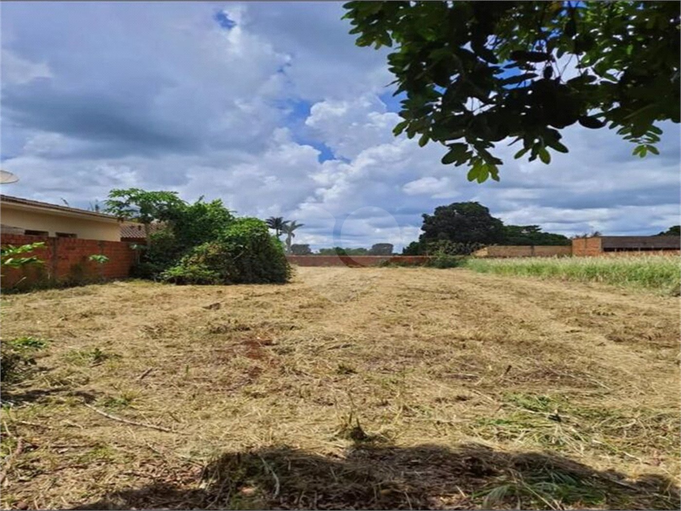 Terreno à venda no Centro, Ibirarema, SP