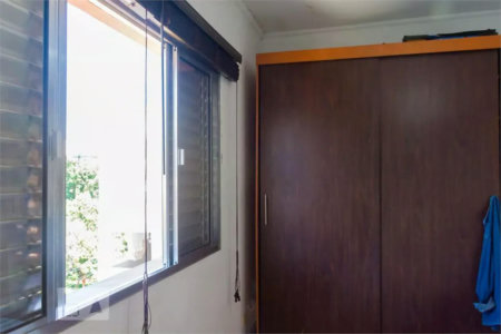 Casa à venda com 3 quartos, sendo 1 suíte, em Vila Universitária, São Paulo, SP