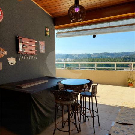 Apartamento à venda com 3 quartos, sendo 1 suíte, em Jardim Maracanã, Valinhos, SP