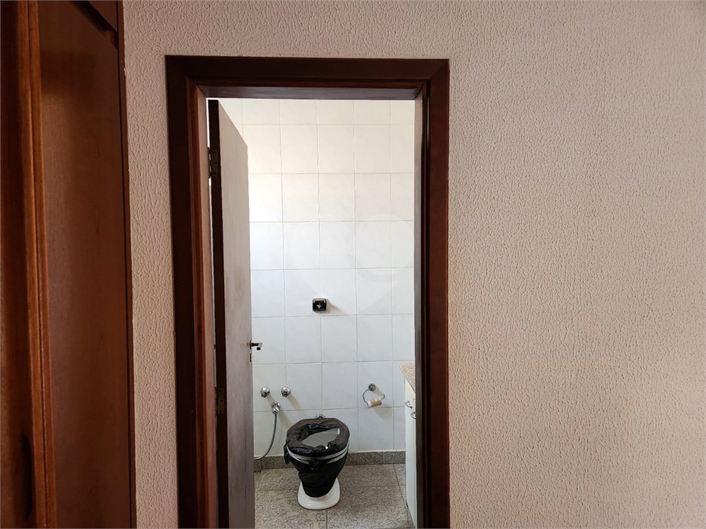 Casa à venda com 3 quartos, sendo 1 suíte, em Jardim Morumbi, Araraquara, SP