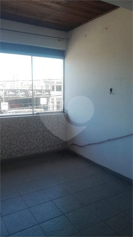 Casa à venda ou para alugar com 4 quartos, sendo 1 suíte, em Vila Carvalho, Sorocaba, SP