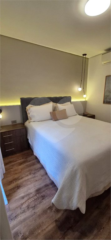 Casa à venda com 3 quartos, sendo 1 suíte, no condomínio Townhouse Village Morumbi, São Paulo - SP