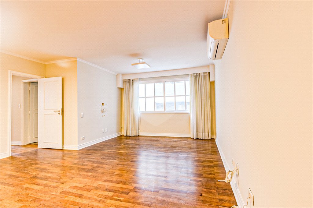 Apartamento para alugar com 2 quartos em Itaim Bibi, São Paulo, SP