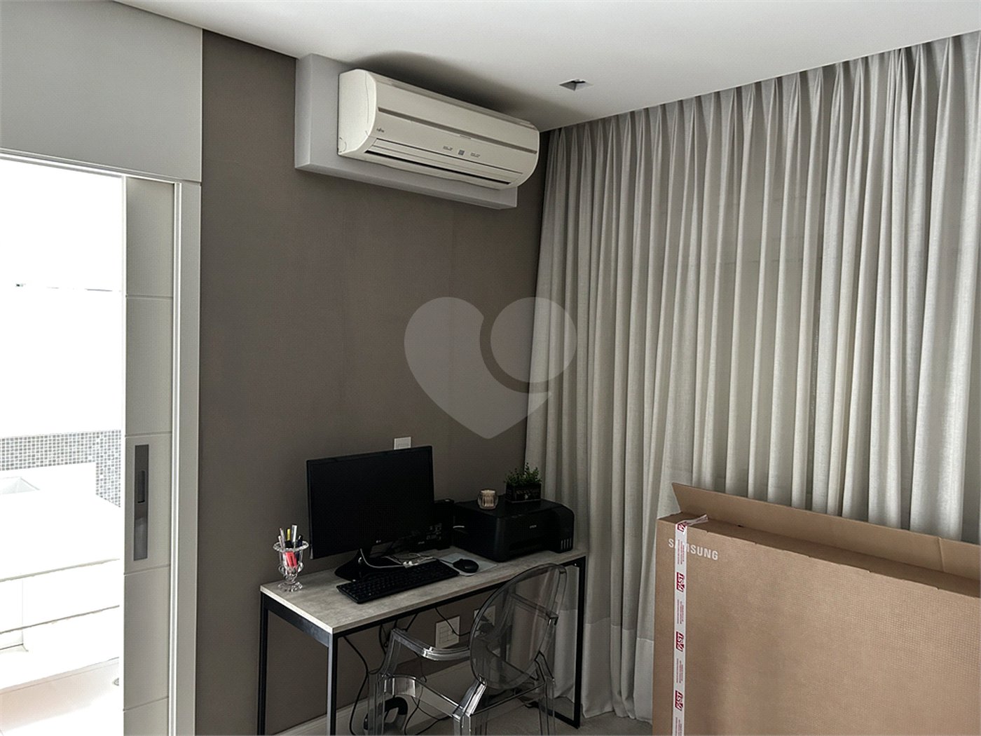 Apartamento à venda ou para alugar com 2 suítes em Água Branca, São Paulo, SP