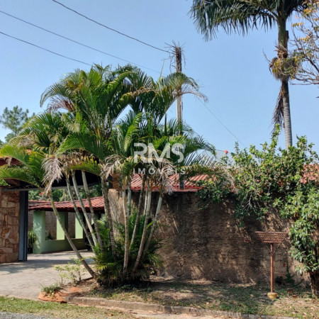 Chácara à venda com 4 quartos, sendo 2 suítes,  em Chácara Sete Quedas, Itu, SP