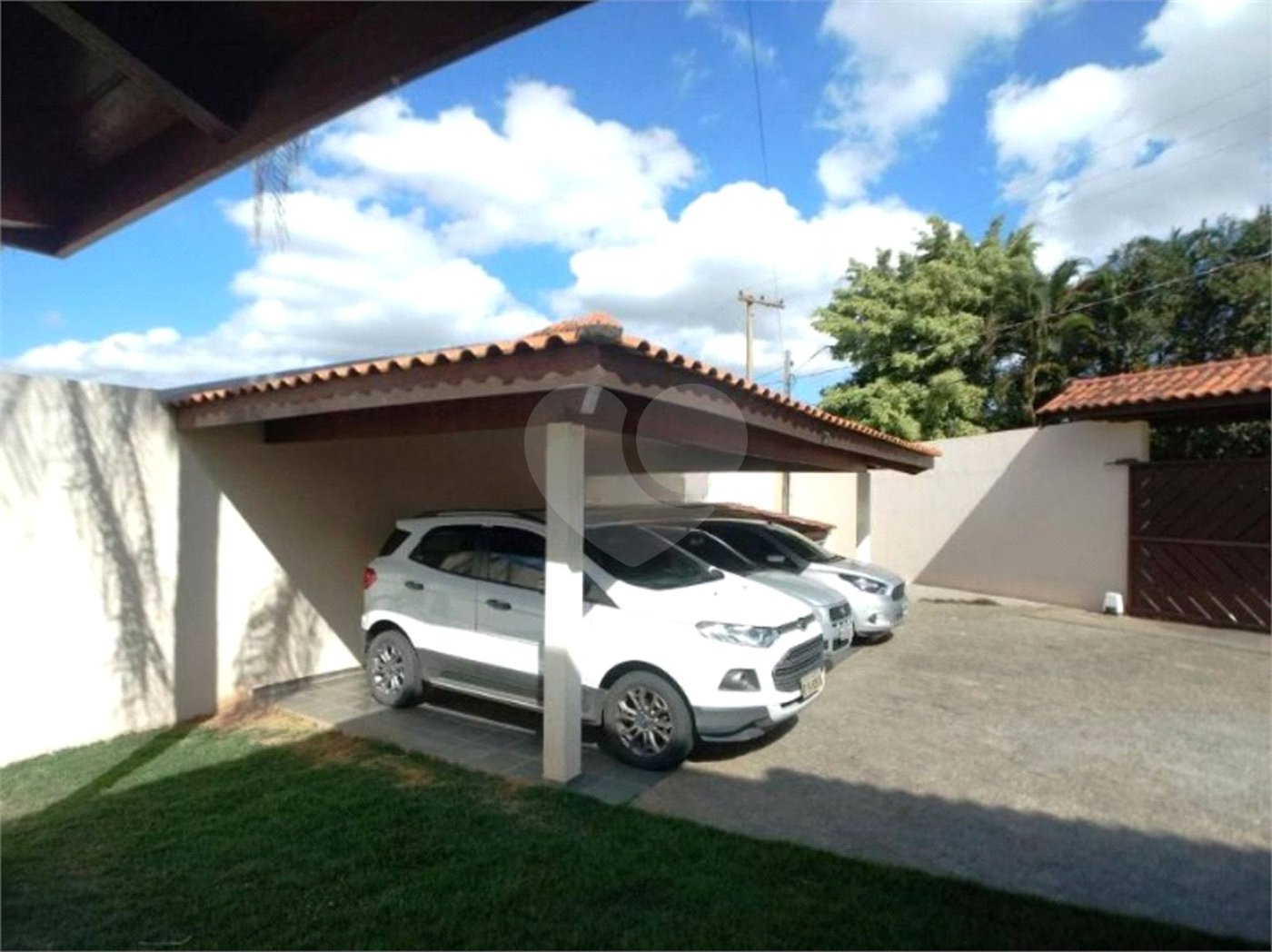 Casa à venda com 3 suítes em Vista Alegre, Vinhedo, SP
