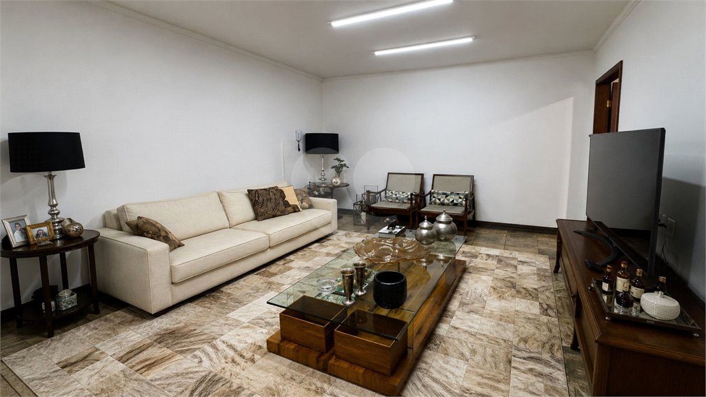 Casa à venda com 3 quartos, sendo 1 suíte,  no Centro, Itapetininga, SP