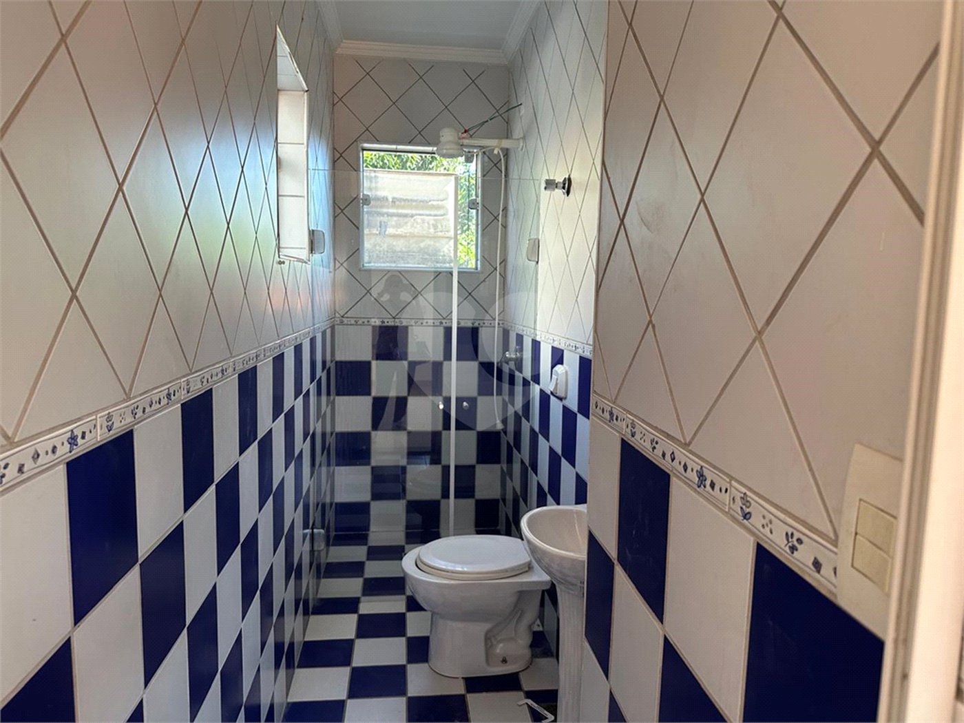 Sobrado à venda com 7 quartos, sendo 2 suítes,  em Lauzane Paulista, São Paulo, SP