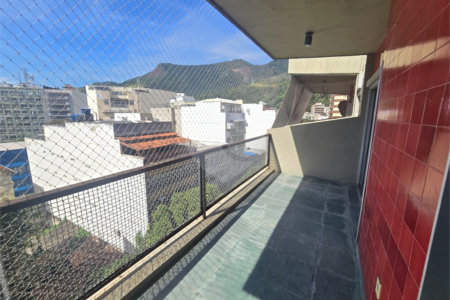 Cobertura à venda com 3 quartos, sendo 1 suíte, em Tijuca, Rio de Janeiro, RJ