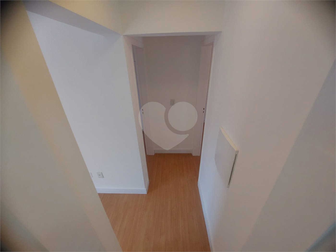 Casa à venda com 2 quartos, sendo 1 suíte,  em Jardim Torino, Cotia, SP