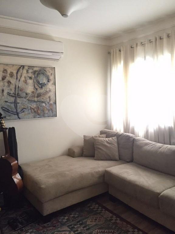 Apartamento à venda com 3 quartos, sendo 1 suíte,  em Vila Morumbi, São Paulo, SP