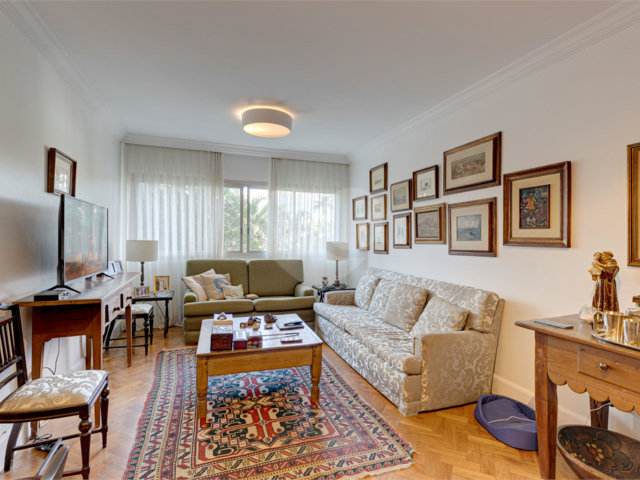 Apartamento à venda com 2 quartos, sendo 1 suíte,  em Alto da Boa Vista, São Paulo, SP
