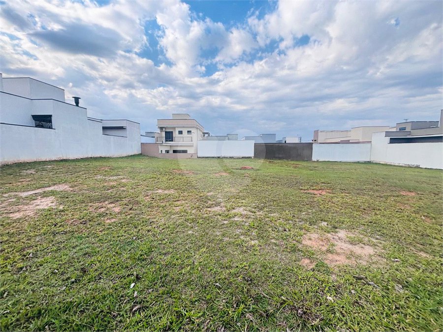 Terreno à venda no condomínio Residencial Villagio Wanel, Sorocaba - SP