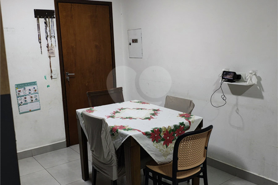 Sobrado à venda com 3 quartos, sendo 1 suíte, em Limão, São Paulo, SP
