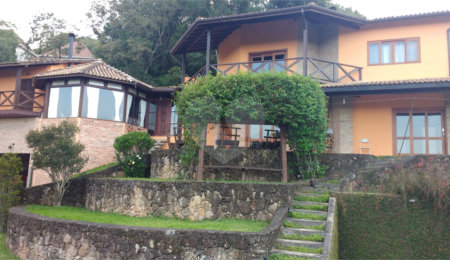 Casa à venda com 4 suítes no condomínio Parque Petrópolis 4 Secção, Mairiporã - SP