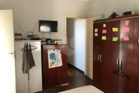 Sobrado à venda com 4 quartos em Santana, São Paulo, SP