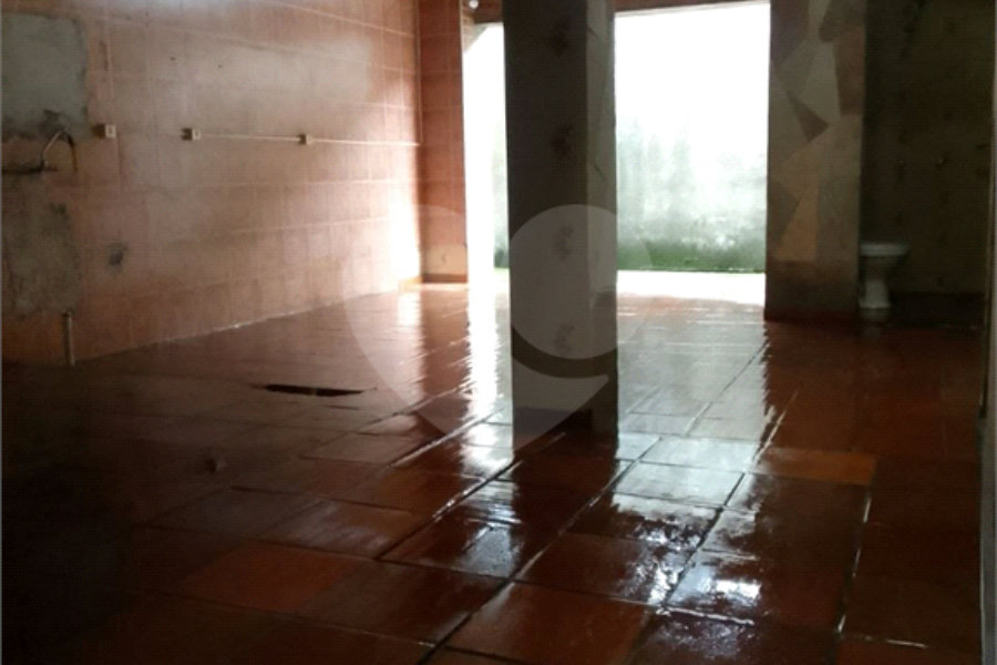Casa à venda com 2 quartos, sendo 1 suíte, em Parada Inglesa, São Paulo, SP