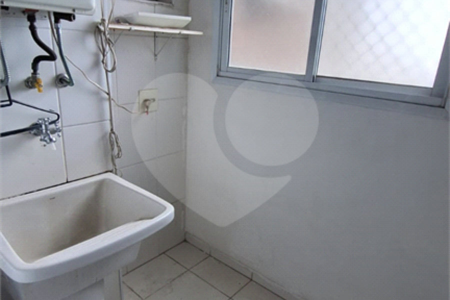 Apartamento à venda com 3 quartos, sendo 1 suíte, em Vila Guilherme, São Paulo, SP