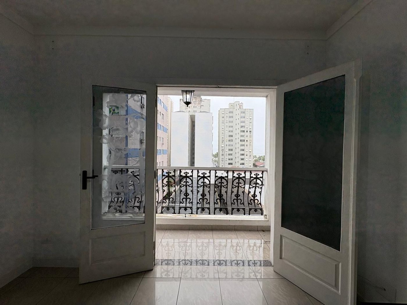 Apartamento com 2 dormitórios à venda, 85 m² por R$ 458.000,00 - Itararé - São Vicente/SP